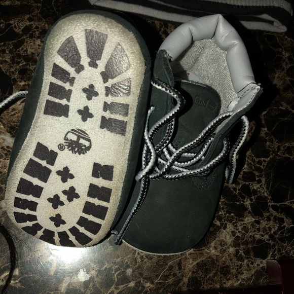 Used Baby Timberland Booties and Hat - Picture 2 of 3